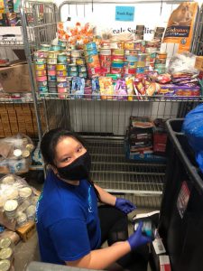 A woman volunteering