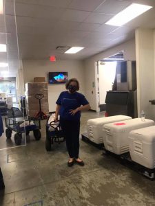A woman volunteering