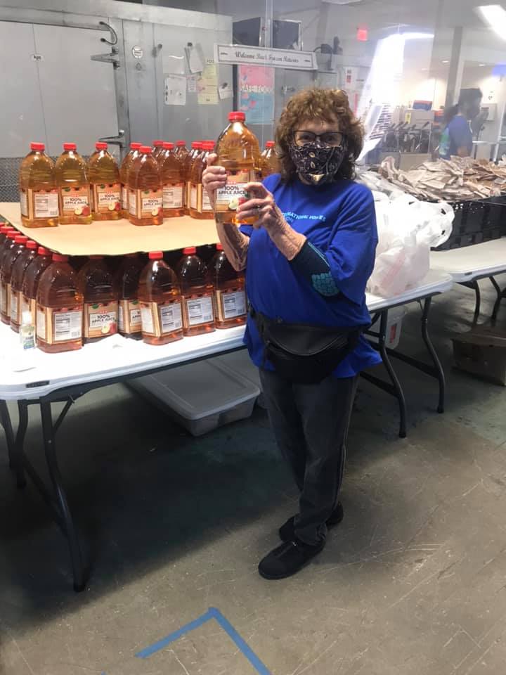 A woman volunteering