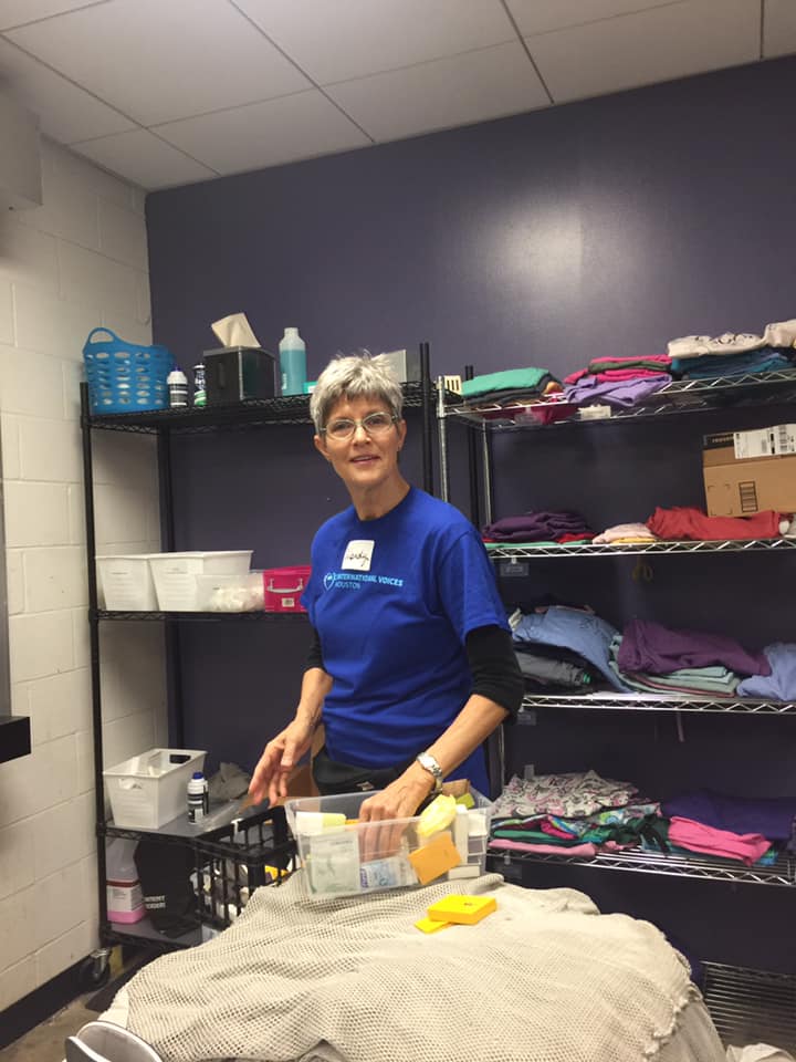 A woman volunteering